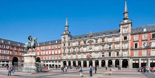 Exclusive Balcony Plaza Mayor Lejlighed Madrid Eksteriør billede